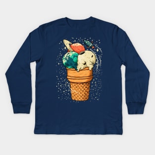 Space Ice Cream - Triple Scoop Cone Planet, Vanilla Moon, Pappermint Mint Chocolate Chip Earth, Melon, Cantaloupe, Muskmelon Saturn Kids Long Sleeve T-Shirt